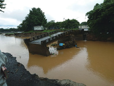 九州北部豪雨によって流失した橋