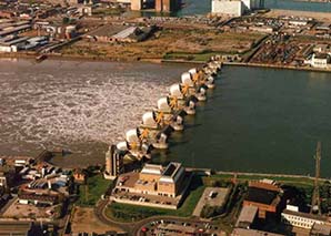 テムズ川に設置されたテムズバリア