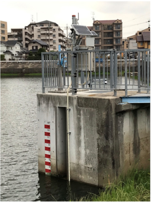 兵庫県のため池におけるELTRESシステム設置の様子
